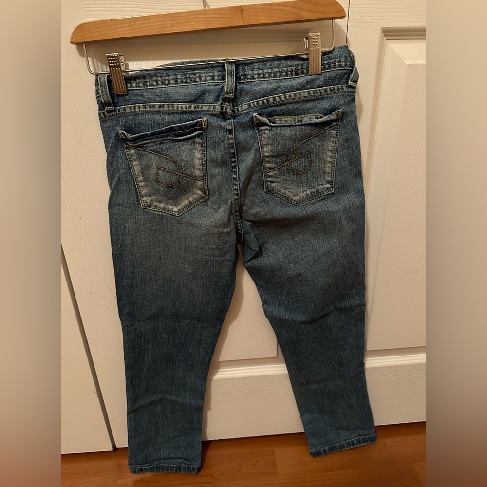 Generra crops/capris - Picture 3 of 3